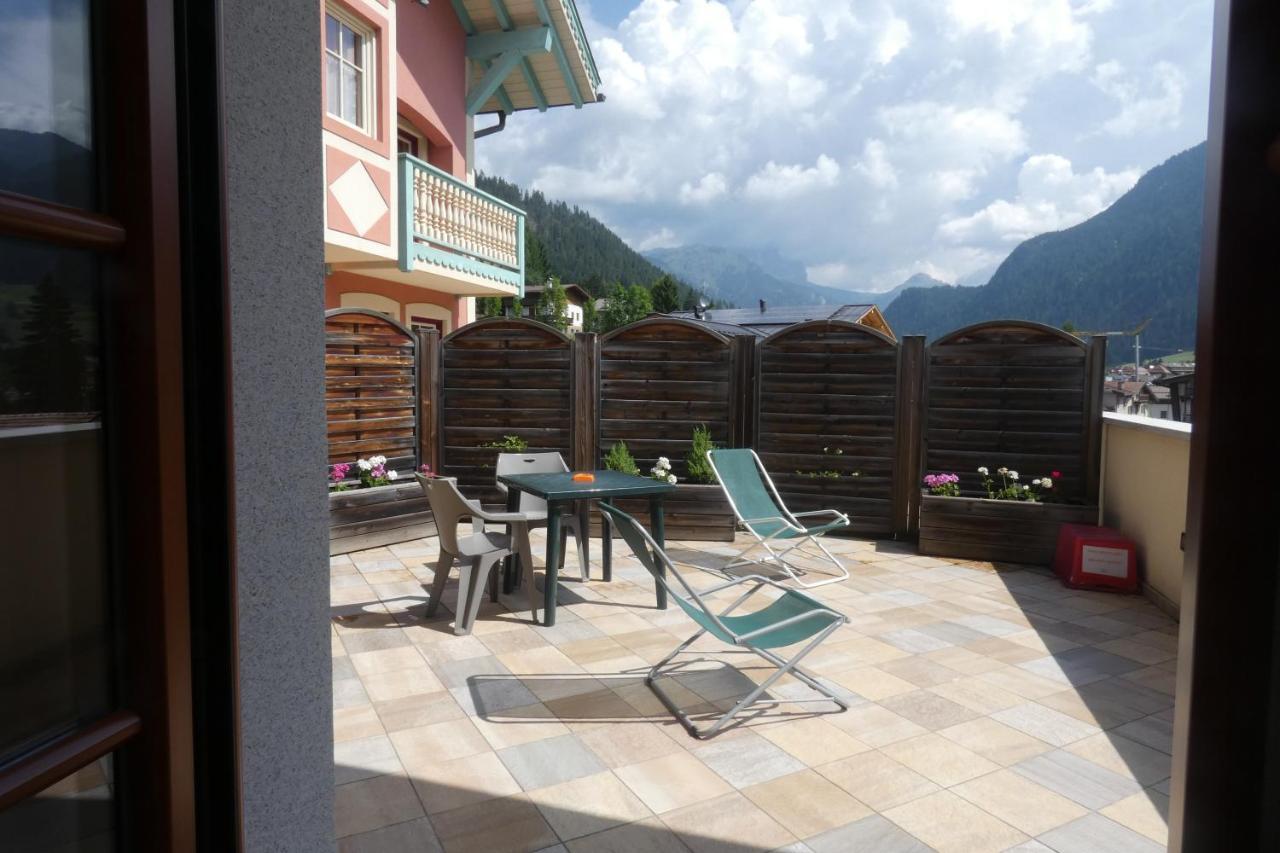 La Meisules Pozza di Fassa Dış mekan fotoğraf