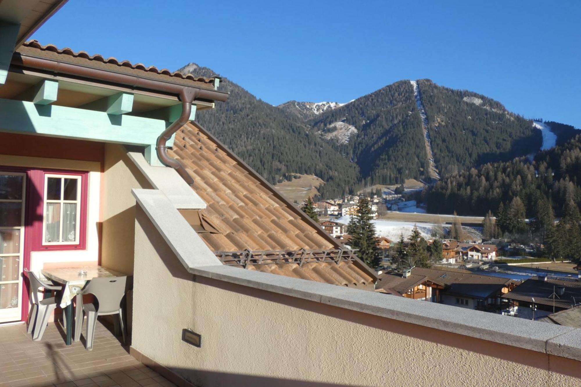 La Meisules Pozza di Fassa Oda fotoğraf